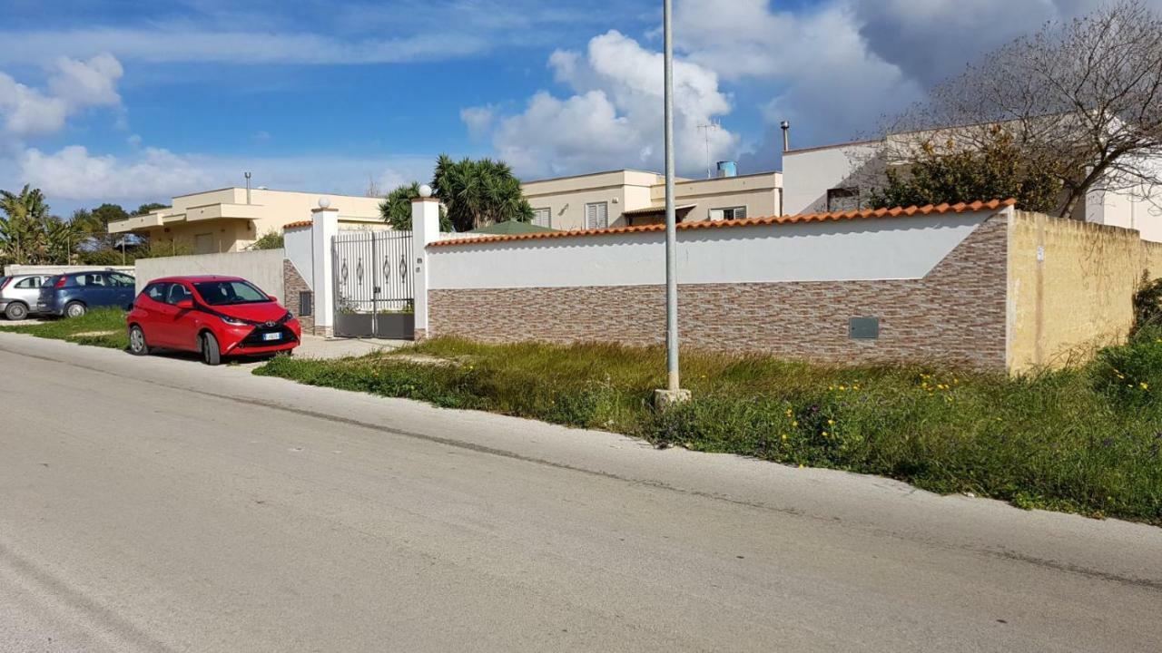 Villa Vacanze Giuseppe Мадзара дел Вало Екстериор снимка
