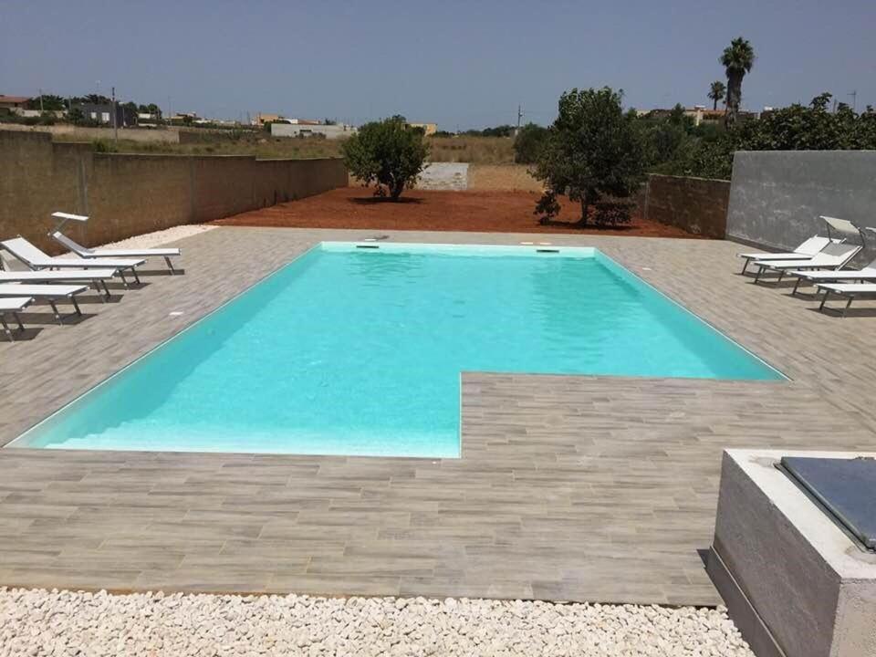 Villa Vacanze Giuseppe Мадзара дел Вало Екстериор снимка